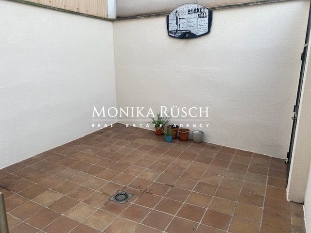 4 sovrum Villa att hyra i El Prat de Llobregat med garage - 2 500 € (Ref: 9512009)