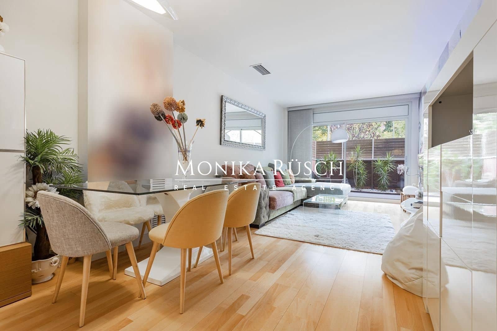 3 soveværelse Lejlighed til salg i Barcelona by med swimmingpool garage - € 620.000 (Ref: 9518432)