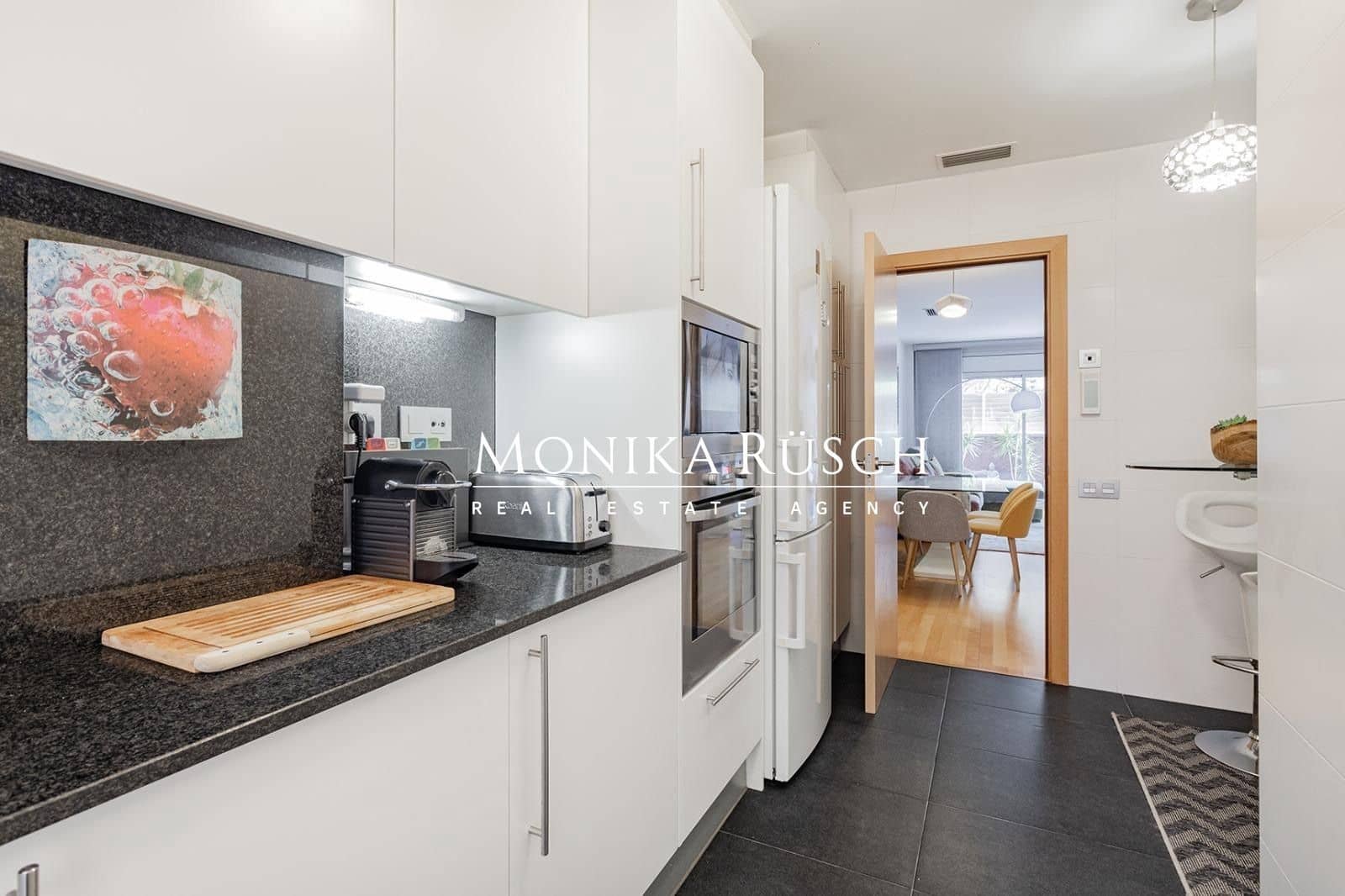 3 soveværelse Lejlighed til salg i Barcelona by med swimmingpool garage - € 620.000 (Ref: 9518432)