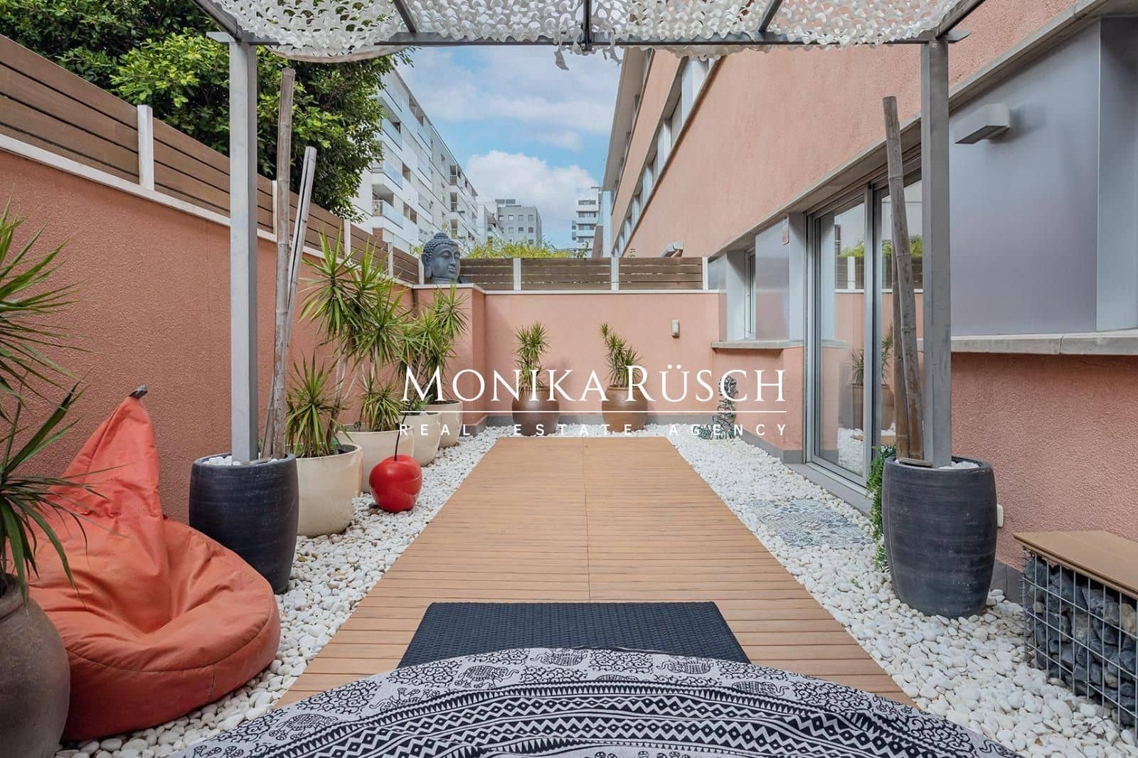 3 soveværelse Lejlighed til salg i Barcelona by med swimmingpool garage - € 620.000 (Ref: 9518432)