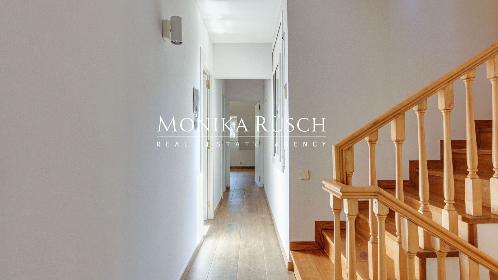 4 slaapkamer Villa te huur in Valldoreix met zwembad garage - € 3.500 (Ref: 9535502)