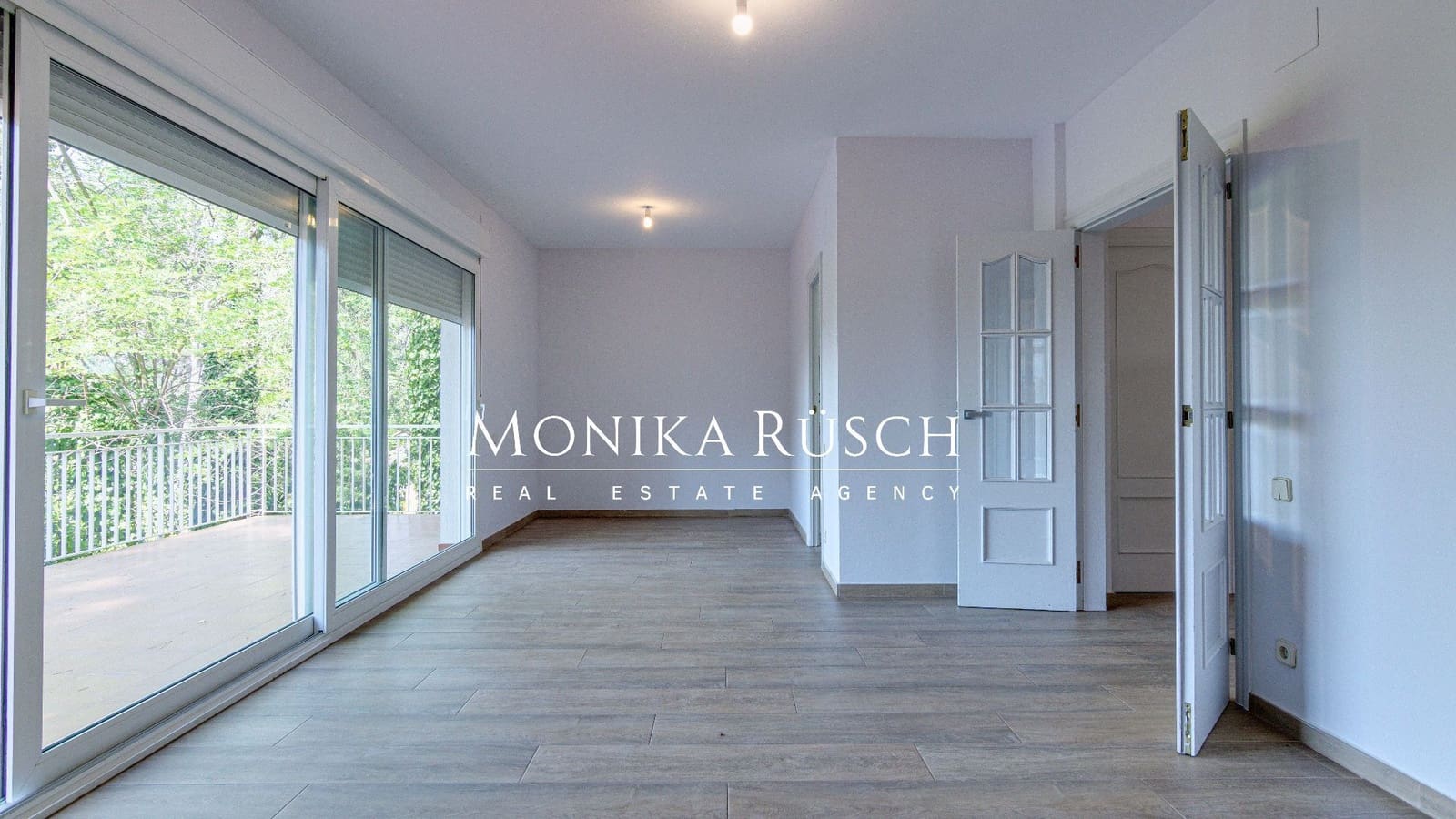 4 slaapkamer Villa te huur in Valldoreix met zwembad garage - € 3.500 (Ref: 9535502)