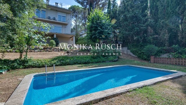 4 slaapkamer Villa te huur in Valldoreix, Sant Cugat del Vallès met zwembad garage - € 3.500 (Ref: 9535502)