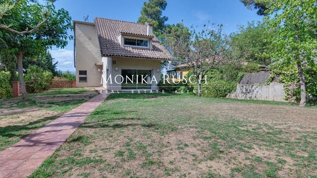 4 slaapkamer Villa te huur in Valldoreix, Sant Cugat del Vallès met zwembad garage - € 3.500 (Ref: 9535502)