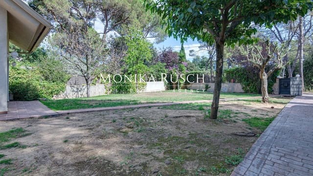 4 slaapkamer Villa te huur in Valldoreix, Sant Cugat del Vallès met zwembad garage - € 3.500 (Ref: 9535502)