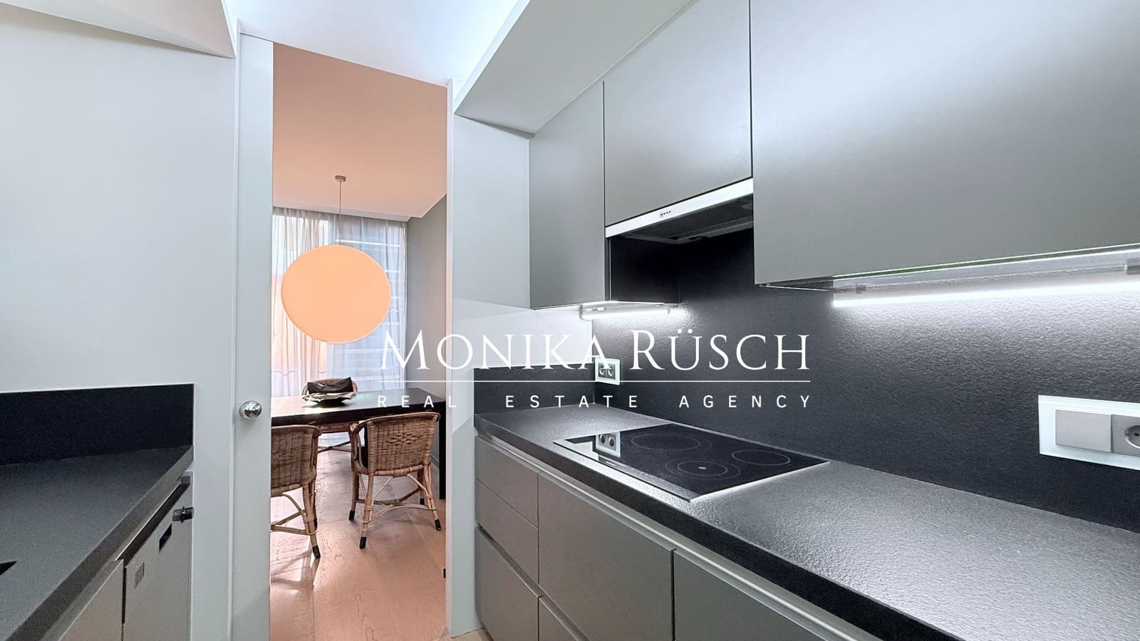 3 sypialnia Mieszkanie na sprzedaż w Miasto Barcelona z garażem - 1 200 000 € (Ref: 9550599)