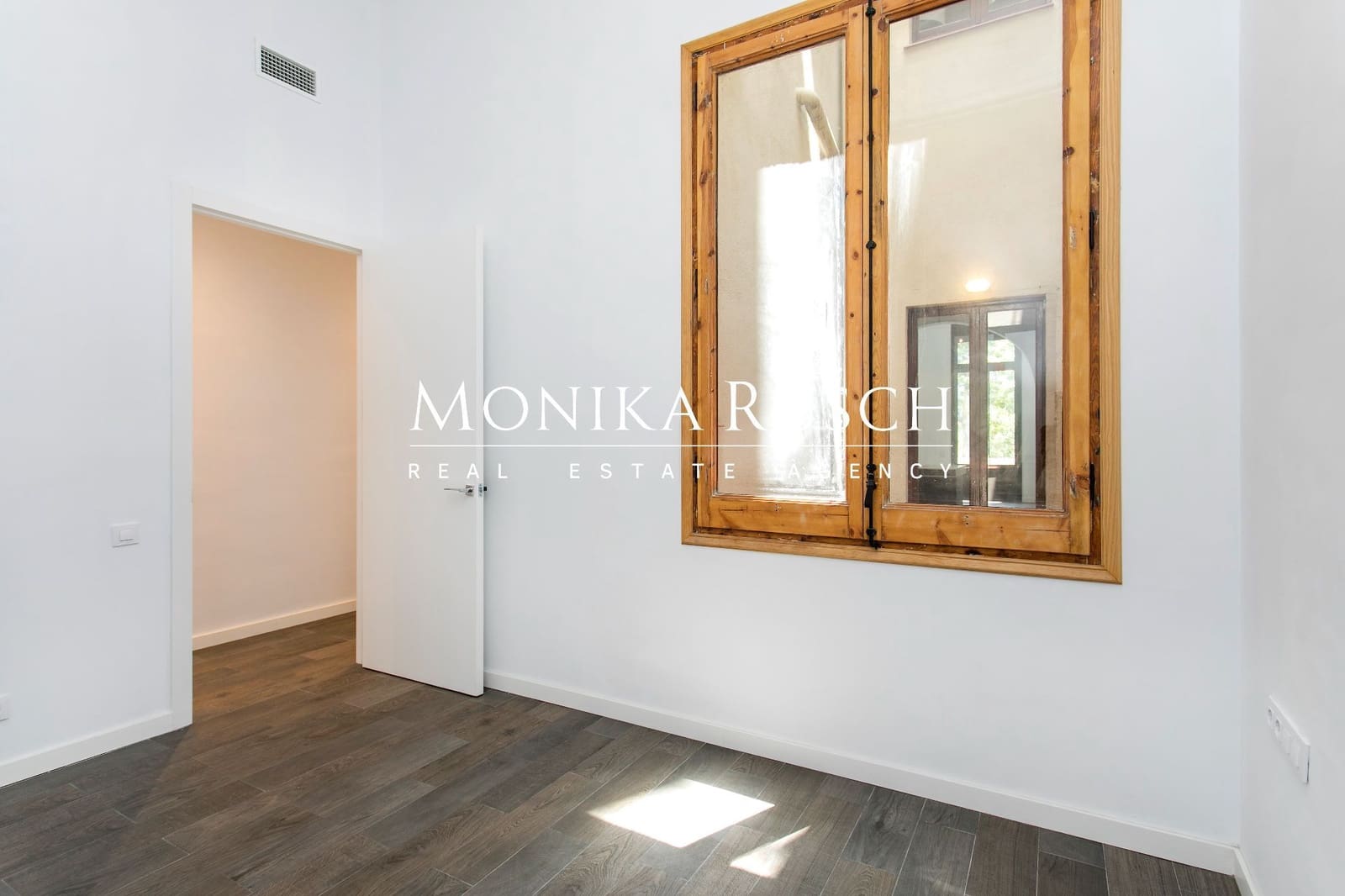 3 soveværelse Lejlighed til leje i Barcelona by - € 4.340 (Ref: 9564303)