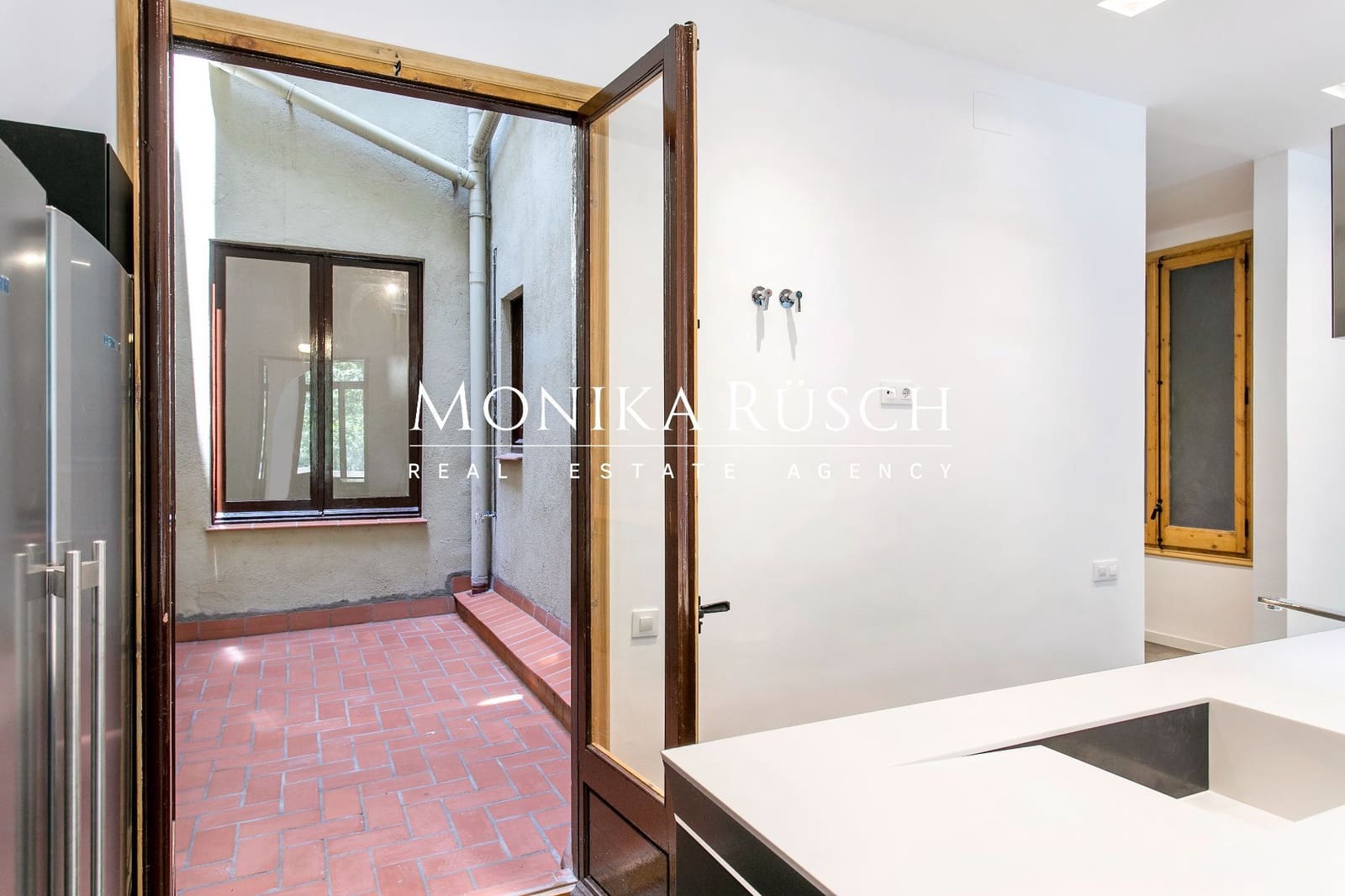 3 soveværelse Lejlighed til leje i Barcelona by - € 4.340 (Ref: 9564303)