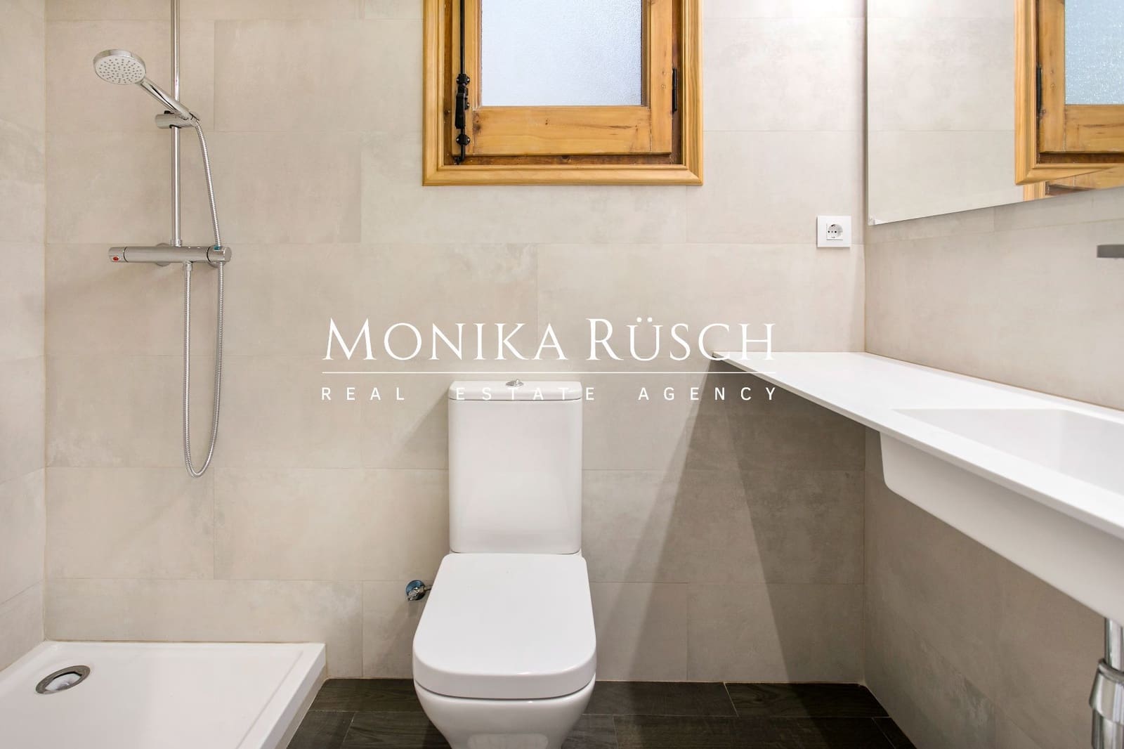 3 soveværelse Lejlighed til leje i Barcelona by - € 4.340 (Ref: 9564303)