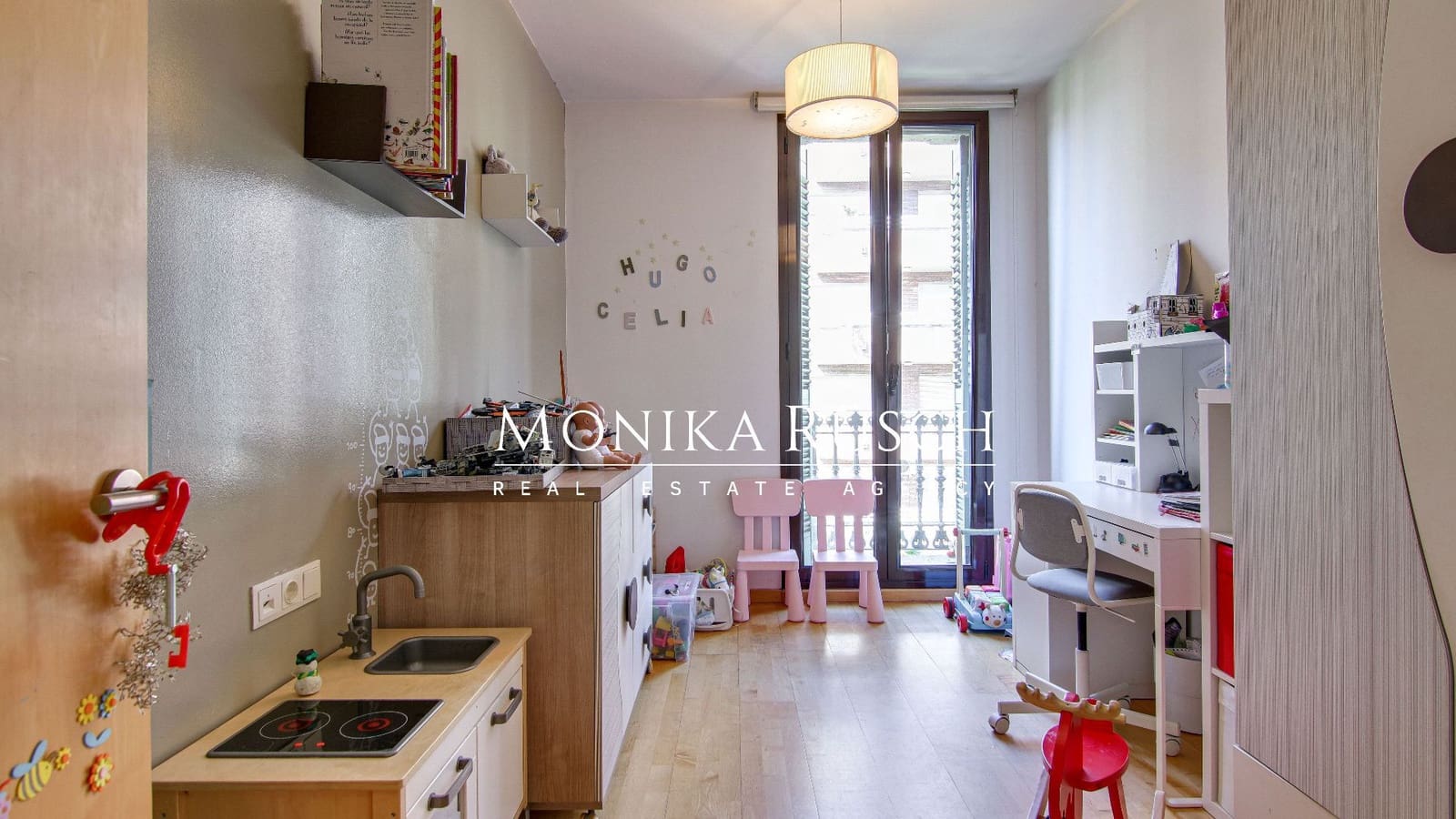 3 soveværelse Lejlighed til leje i Barcelona by med garage - € 2.045 (Ref: 9573958)