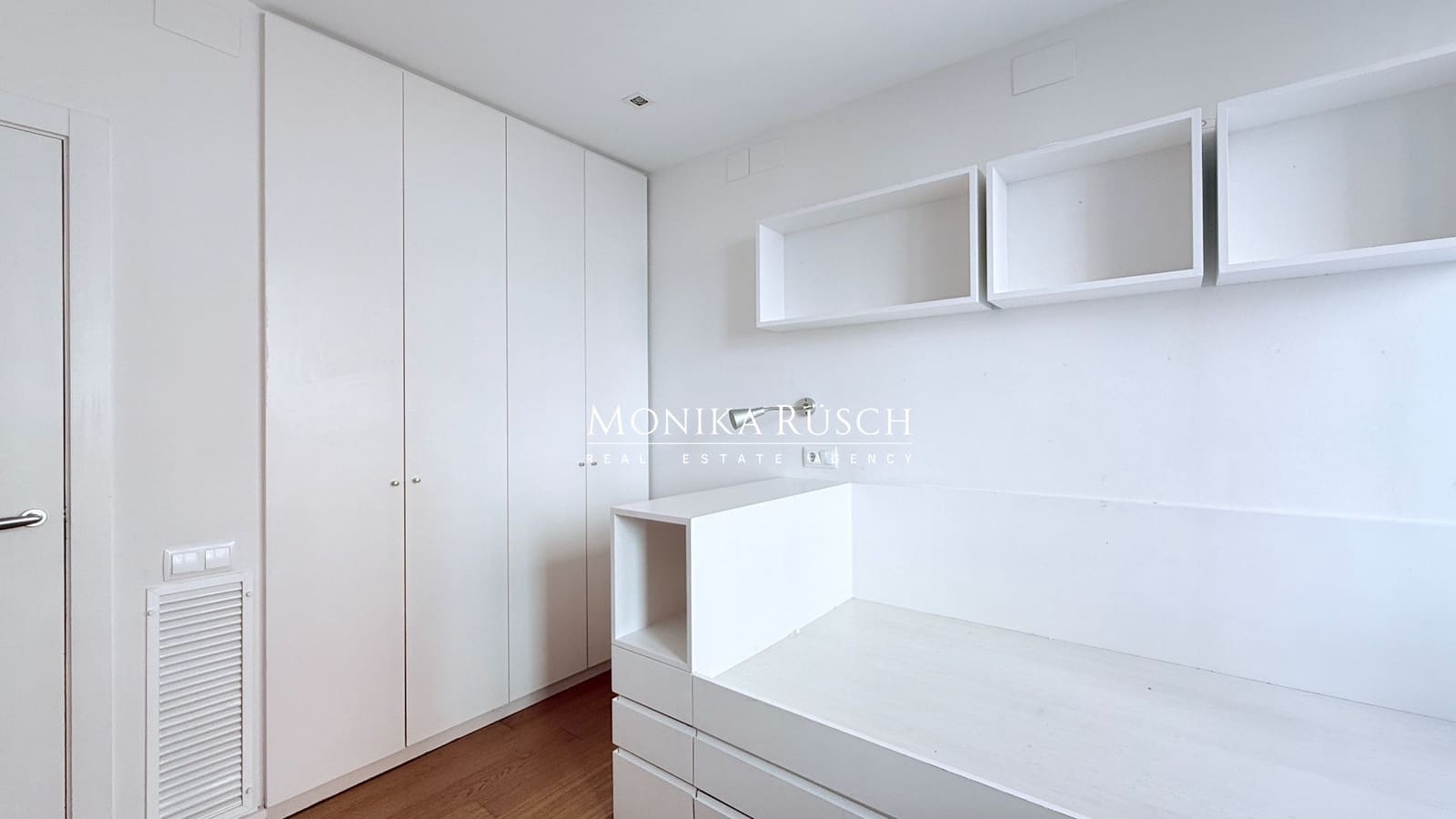 5 soveværelse Lejlighed til leje i Barcelona by med swimmingpool garage - € 4.190 (Ref: 9614679)