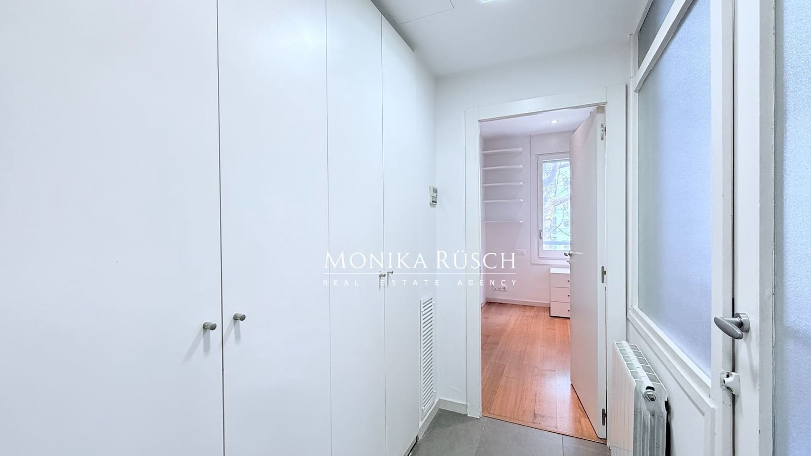 5 soveværelse Lejlighed til leje i Barcelona by med swimmingpool garage - € 4.190 (Ref: 9614679)