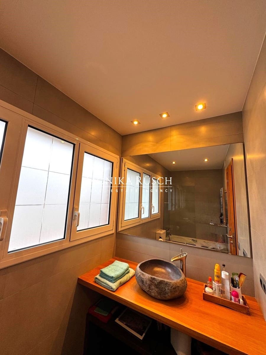 4 bedroom Villa for sale in Palleja with pool garage - € 580,000 (Ref: 9629586)