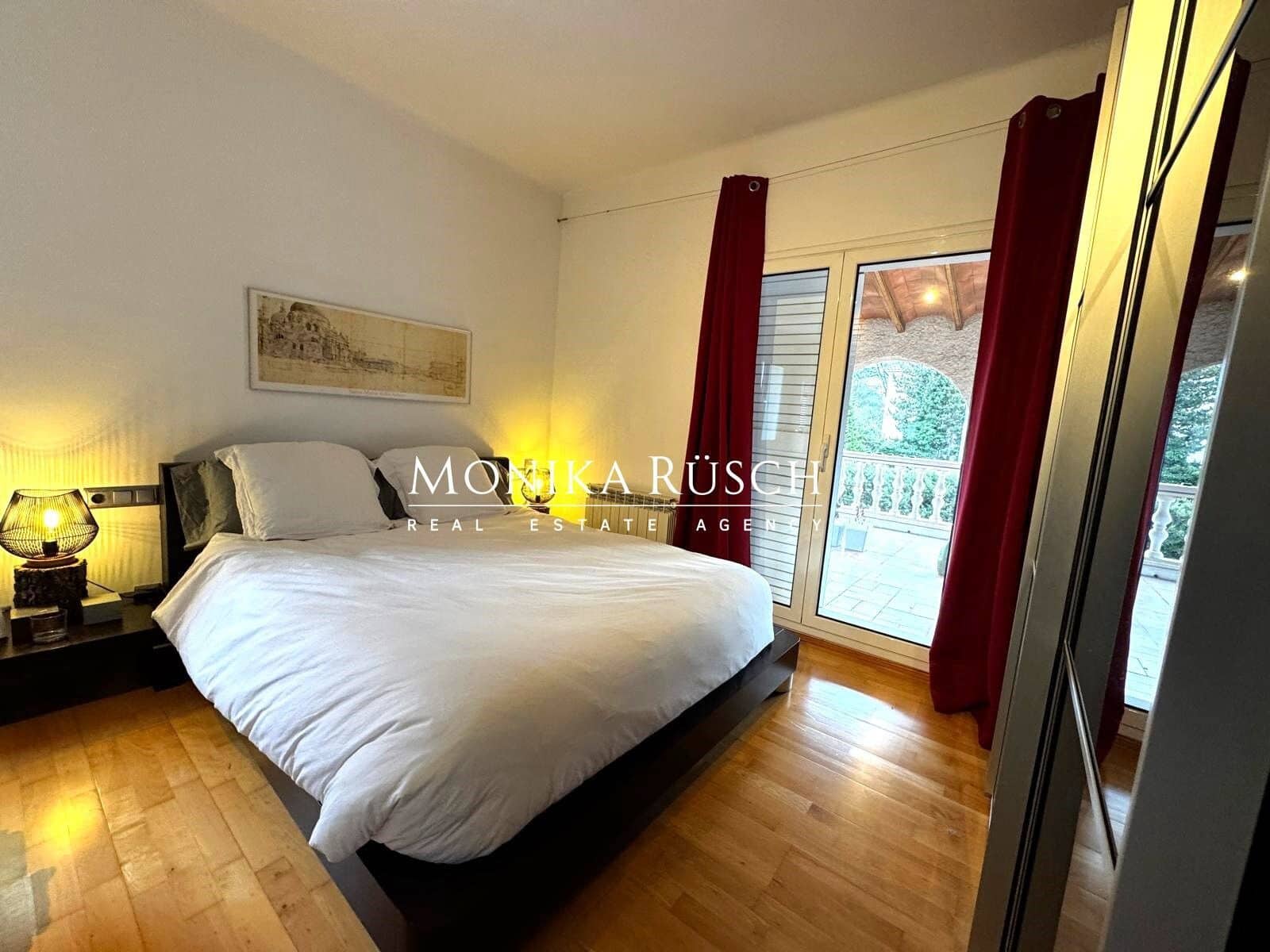 4 bedroom Villa for sale in Palleja with pool garage - € 580,000 (Ref: 9629586)