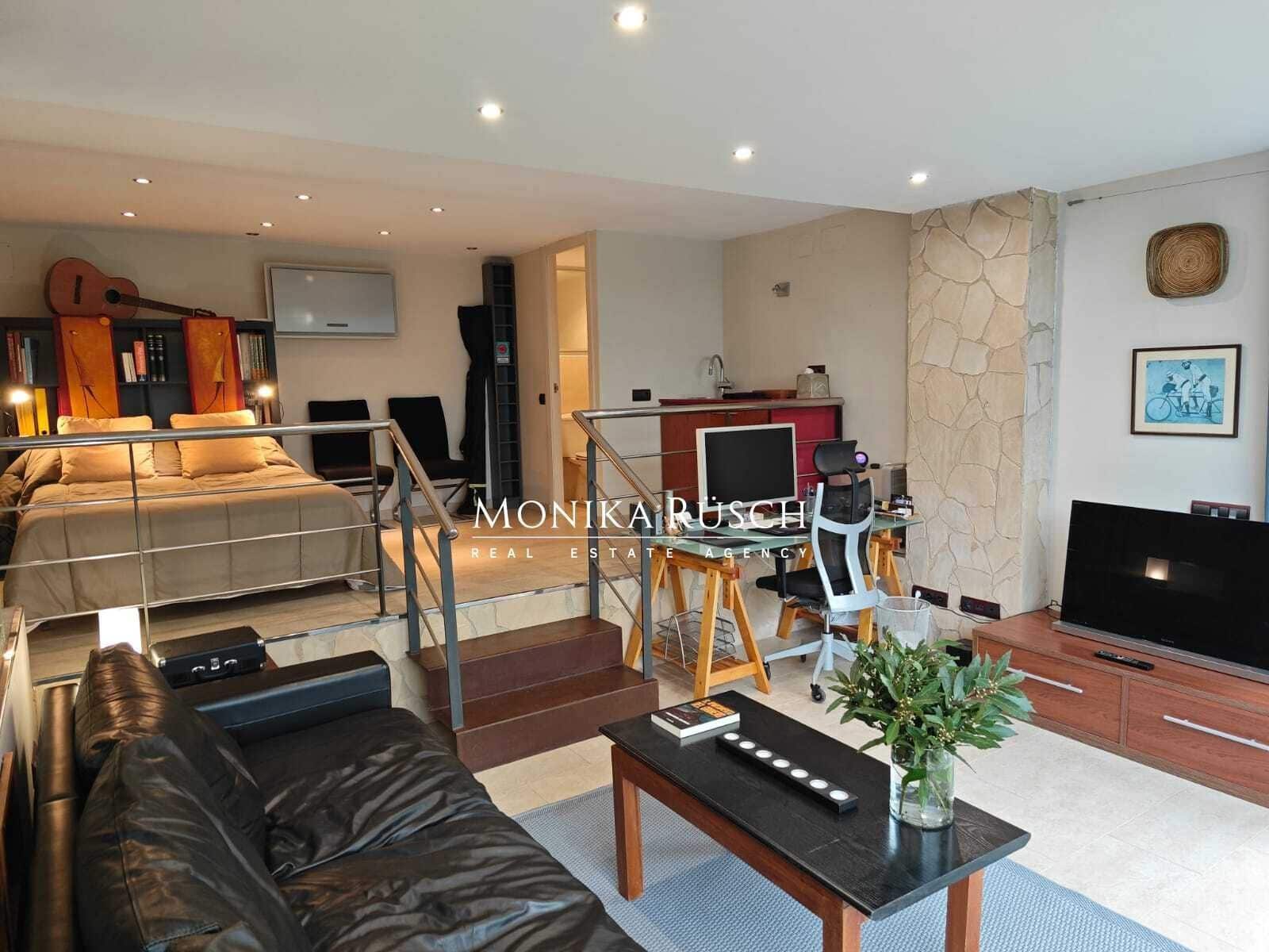 4 bedroom Villa for sale in Palleja with pool garage - € 580,000 (Ref: 9629586)