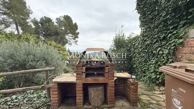 4 slaapkamer Villa te koop in Pallejà met zwembad garage - € 580.000 (Ref: 9629586)