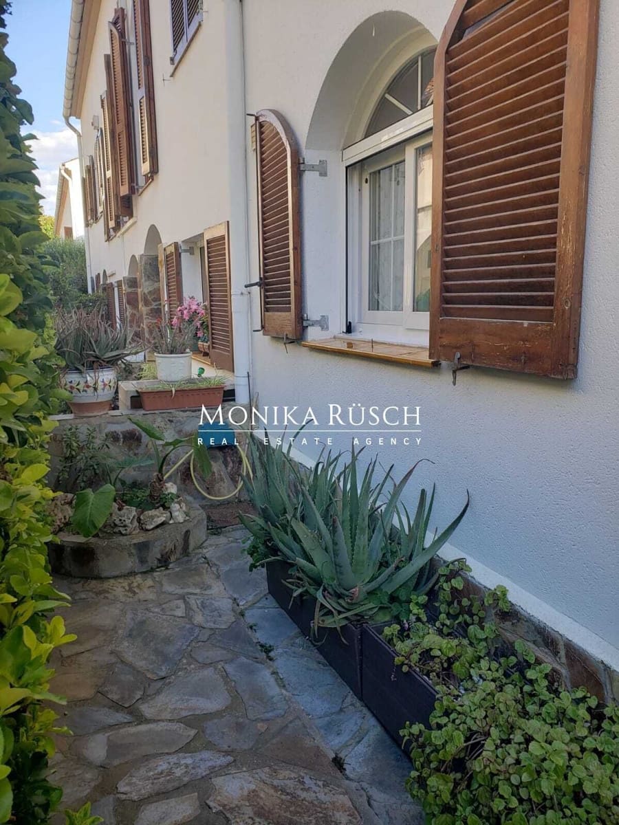 4 slaapkamer Halfvrijstaande villa te koop in La Palma de Cervello met garage - € 475.000 (Ref: 9655635)