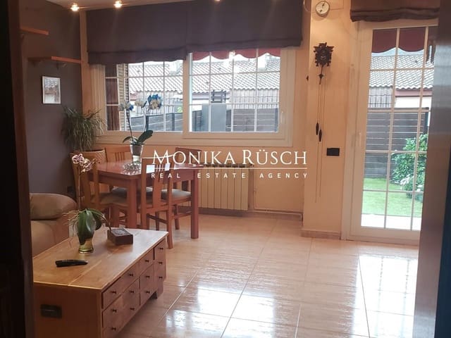 4 bedroom Semi-detached Villa for sale in La Palma de Cervelló with garage - € 475,000 (Ref: 9655635)