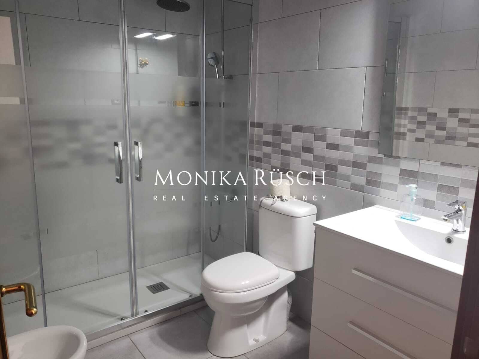 4 slaapkamer Halfvrijstaande villa te koop in La Palma de Cervello met garage - € 475.000 (Ref: 9655635)