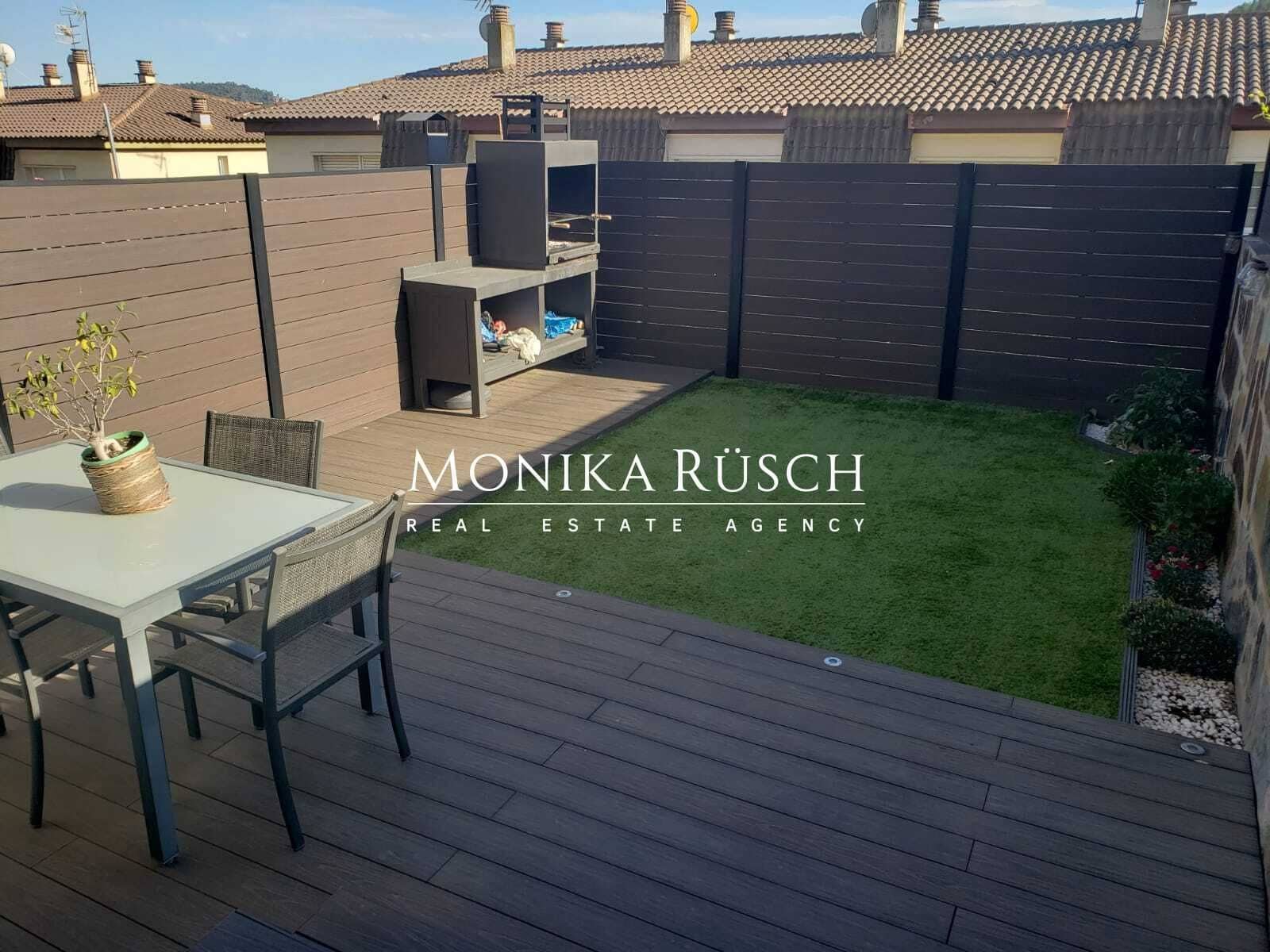 4 slaapkamer Halfvrijstaande villa te koop in La Palma de Cervello met garage - € 475.000 (Ref: 9655635)