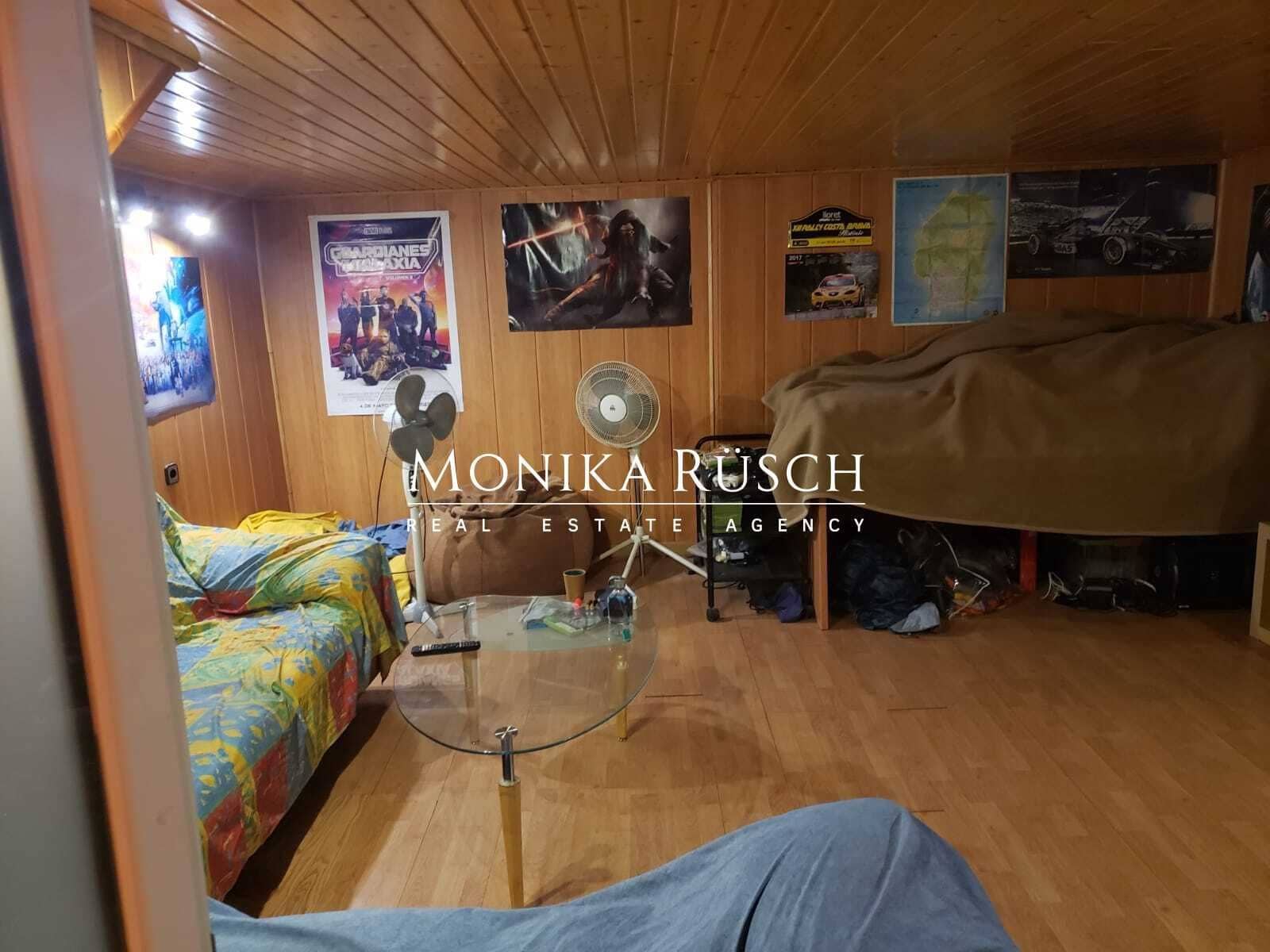 4 slaapkamer Halfvrijstaande villa te koop in La Palma de Cervello met garage - € 475.000 (Ref: 9655635)