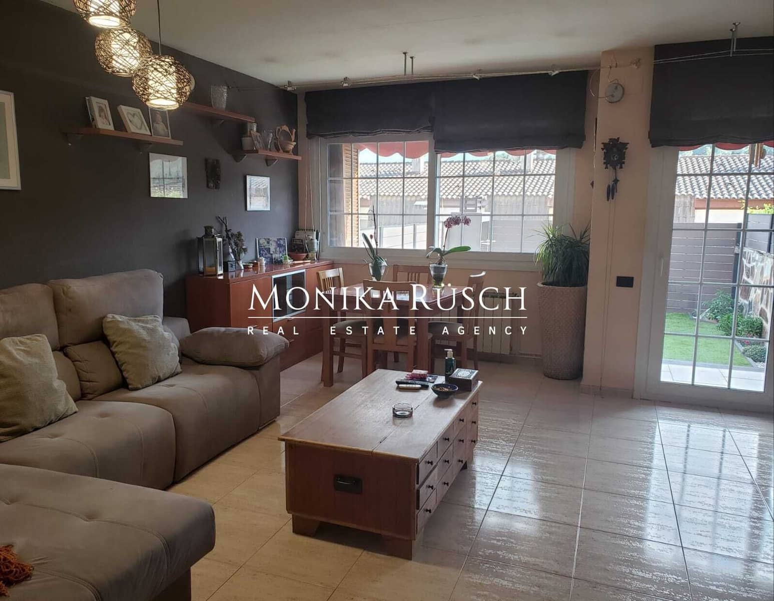 4 slaapkamer Halfvrijstaande villa te koop in La Palma de Cervello met garage - € 475.000 (Ref: 9655635)