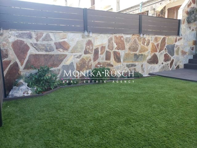 4 slaapkamer Halfvrijstaande villa te koop in La Palma de Cervelló met garage - € 475.000 (Ref: 9655635)