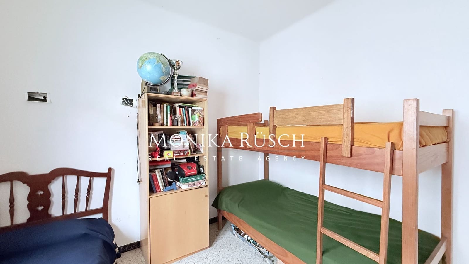 4 bedroom Villa for sale in Palleja with pool garage - € 640,000 (Ref: 9698110)