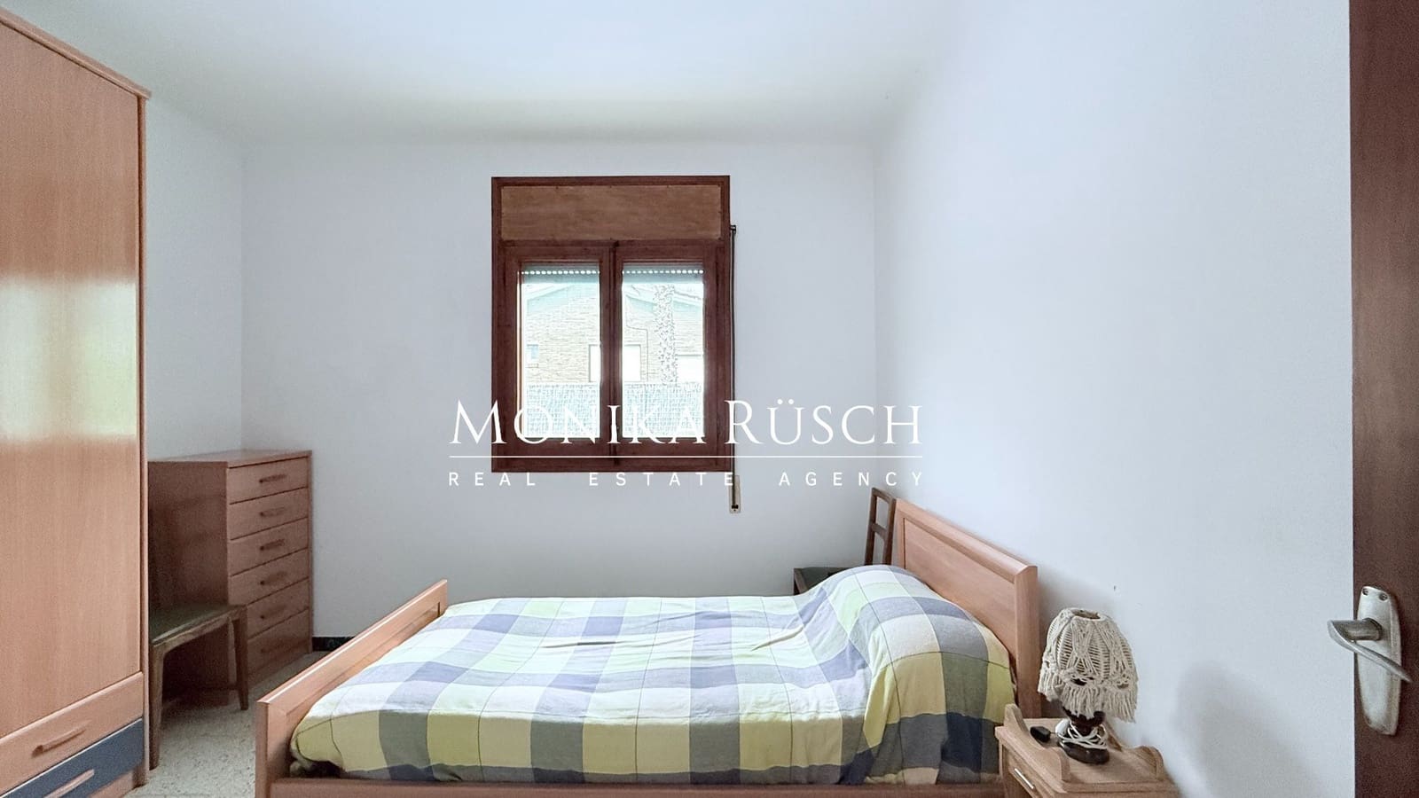 4 bedroom Villa for sale in Palleja with pool garage - € 640,000 (Ref: 9698110)