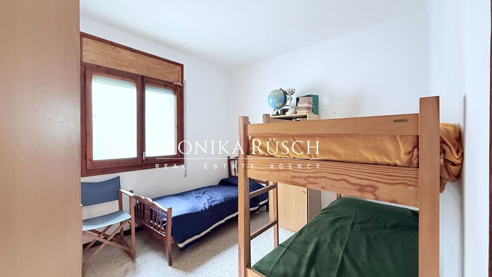 4 bedroom Villa for sale in Palleja with pool garage - € 640,000 (Ref: 9698110)