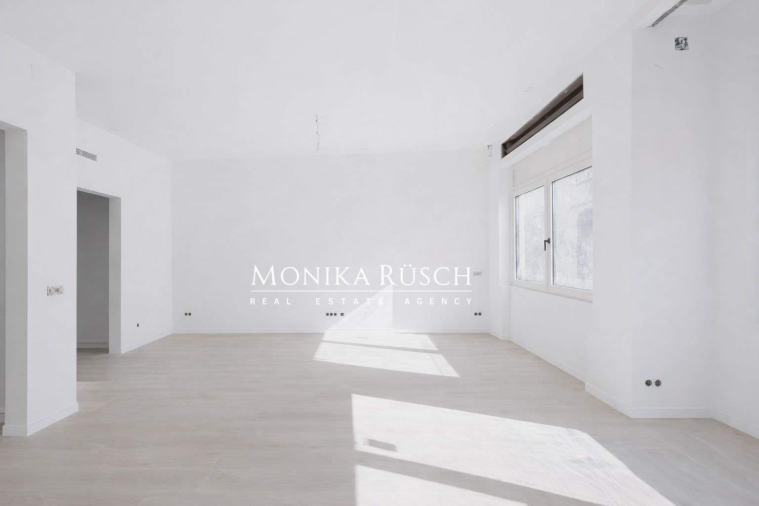 4 bedroom Flat for rent in Barcelona city - € 6,400 (Ref: 9700405)