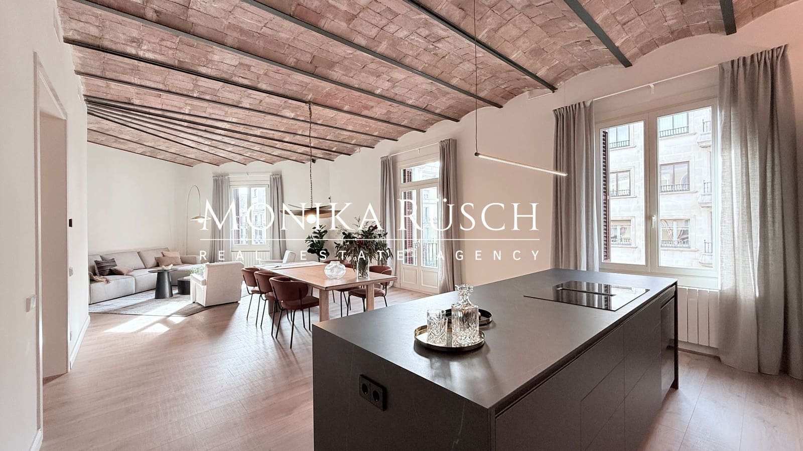 4 soverom Leilighet til salgs i Barcelona by - € 1 985 000 (Ref: 9714476)