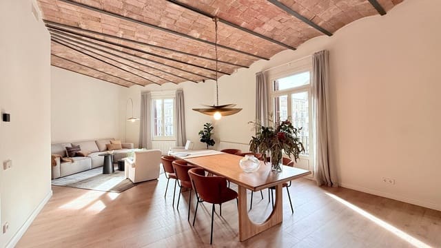 Piso de 4 habitaciones en Barcelona ciudad en venta - 1.985.000 € (Ref: 9714476)