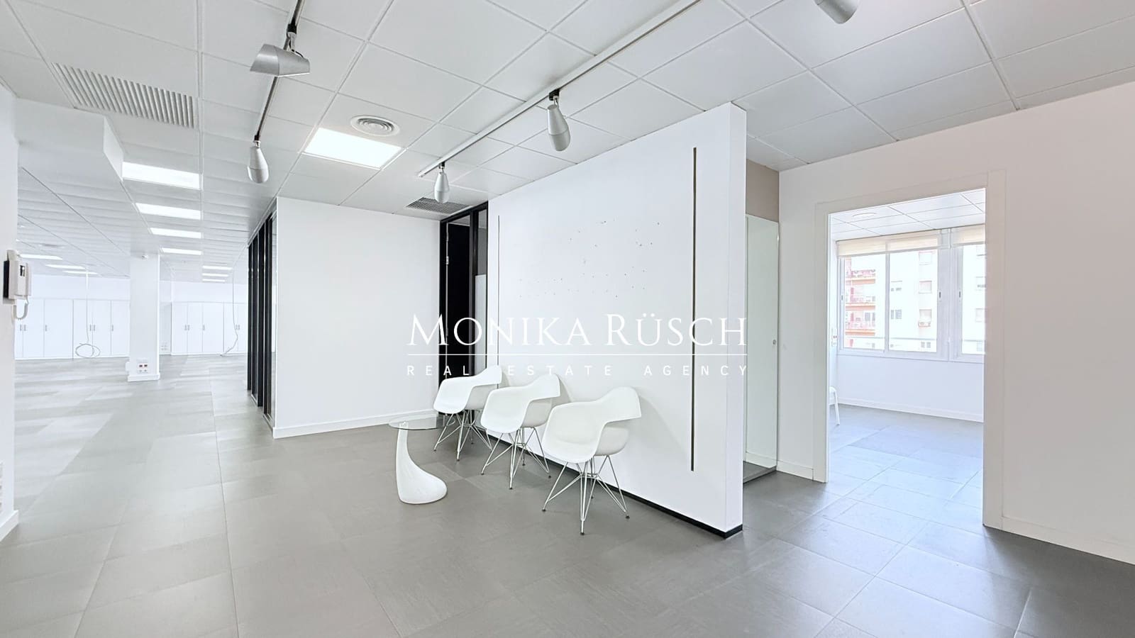 Office for rent in Barcelona city with garage - € 7,525 (Ref: 9726312)