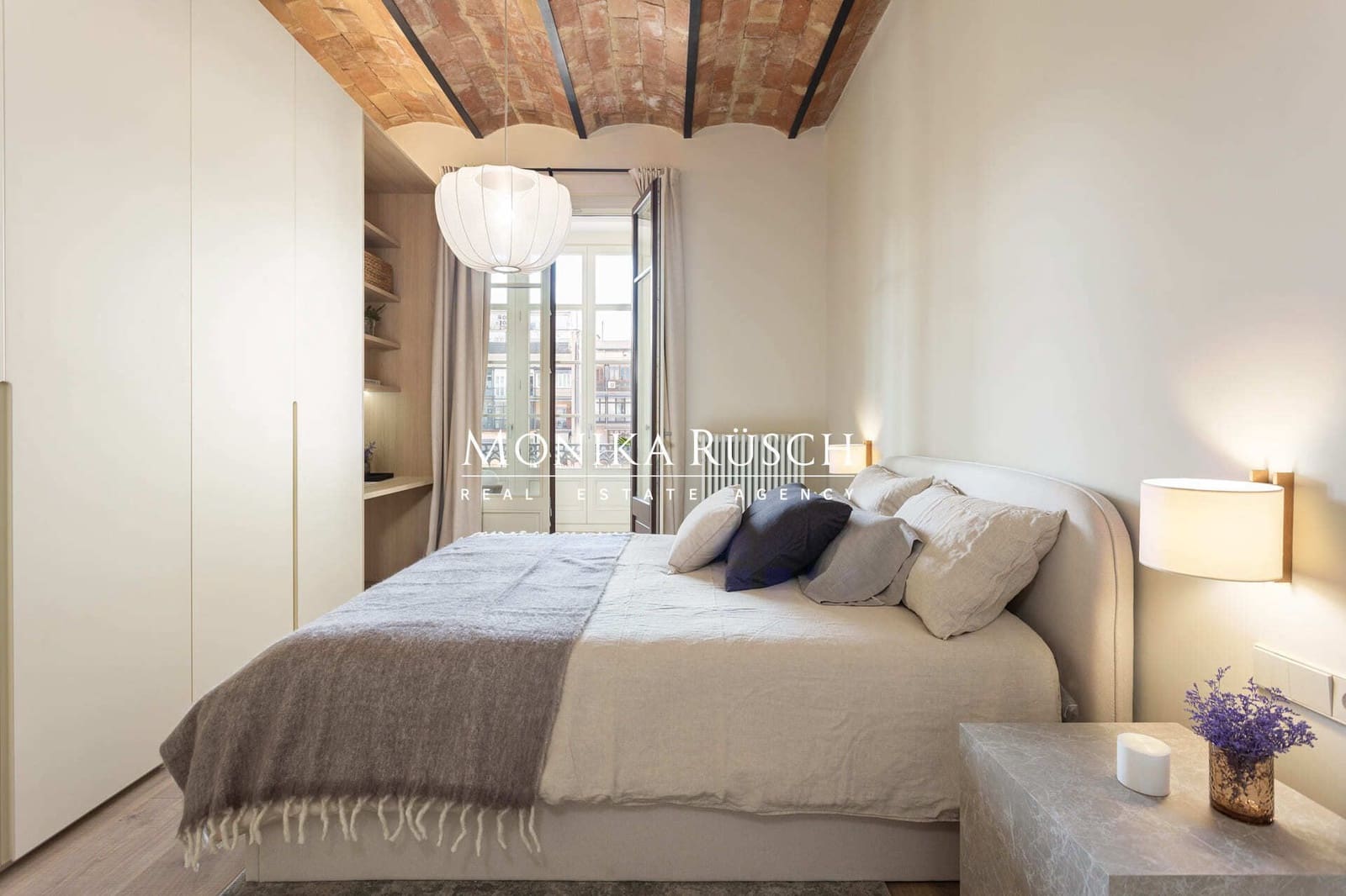 4 bedroom Flat for sale in Barcelona city - € 1,720,000 (Ref: 9726313)