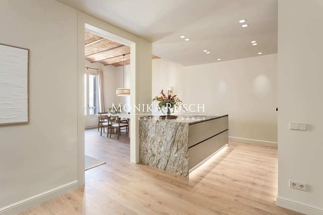 4 makuuhuone Asunto myytävänä paikassa Barcelona kaupunki - 1 720 000 € (Ref: 9726313)