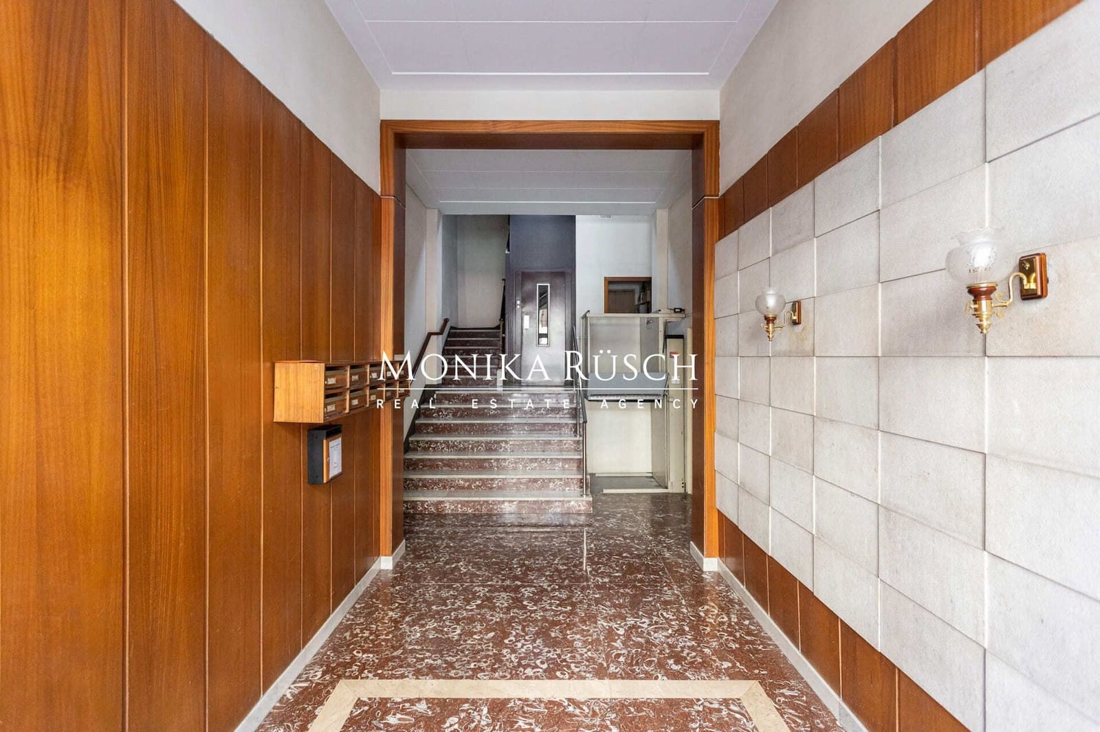 4 bedroom Flat for sale in Barcelona city - € 1,720,000 (Ref: 9726313)