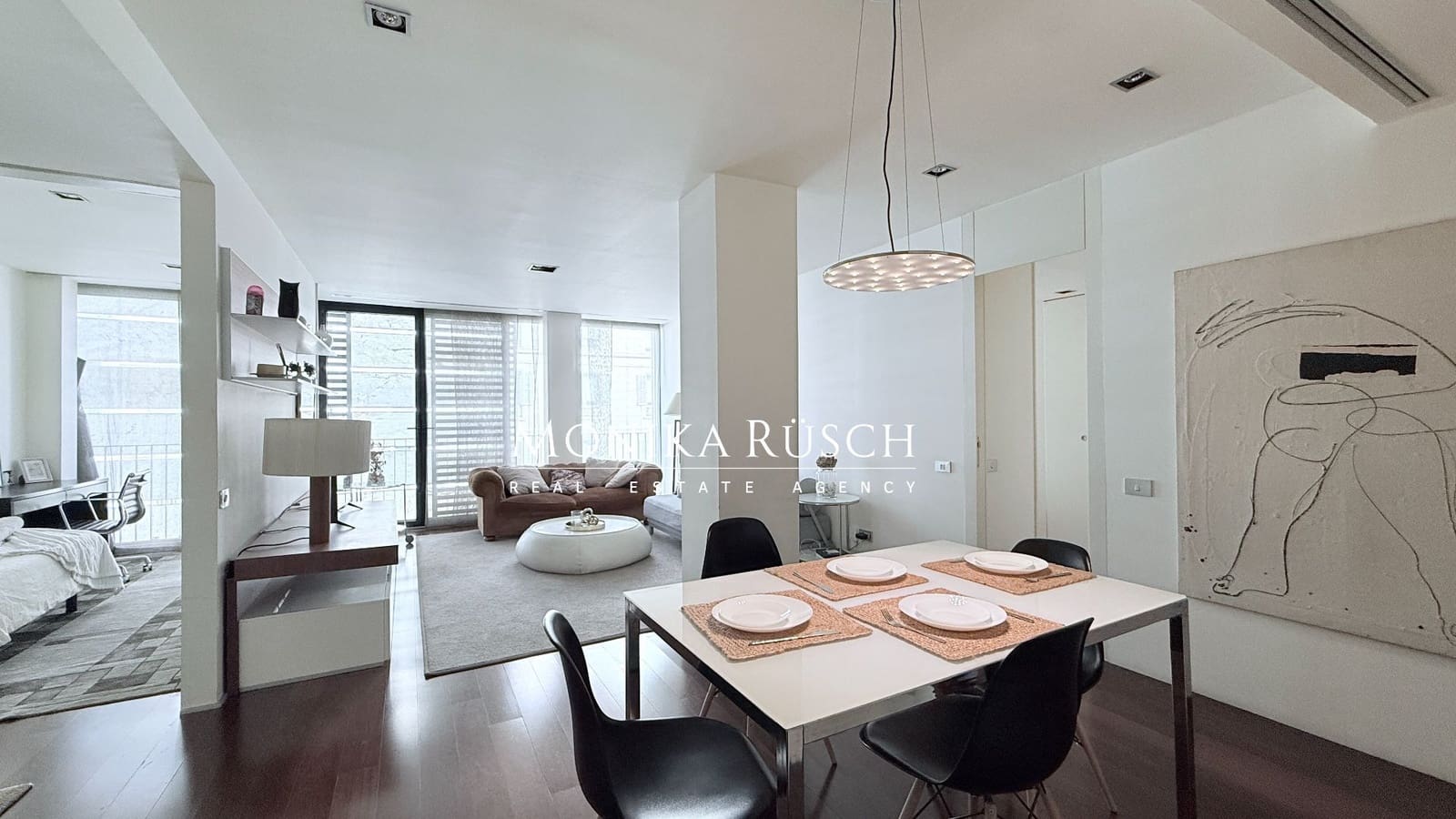 2 bedroom Flat for sale in Barcelona city with garage - € 950,000 (Ref: 9735149)