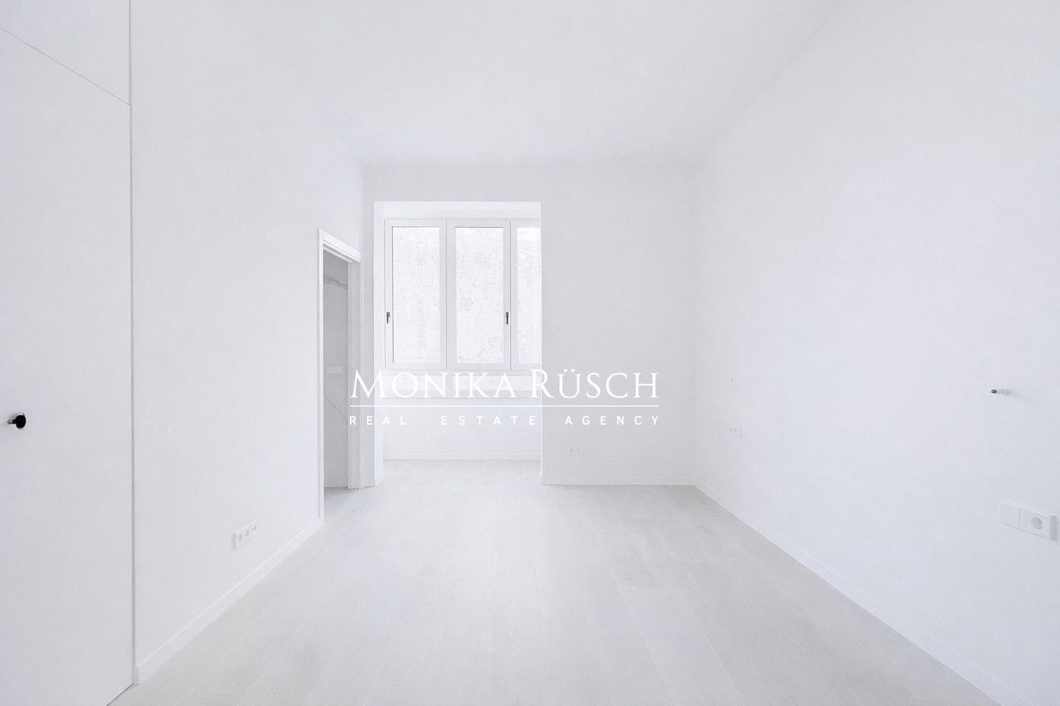 4 makuuhuone Asunto vuokrattavana paikassa Barcelona kaupunki - 5 900 € (Ref: 9758517)