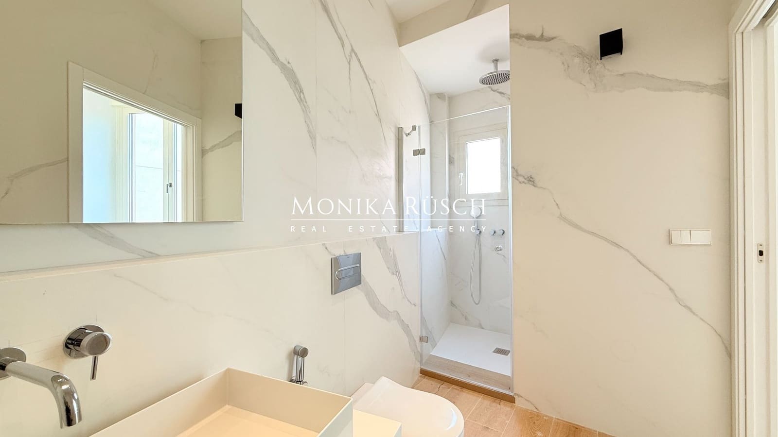4 makuuhuone Asunto vuokrattavana paikassa Barcelona kaupunki - 5 200 € (Ref: 9758517)