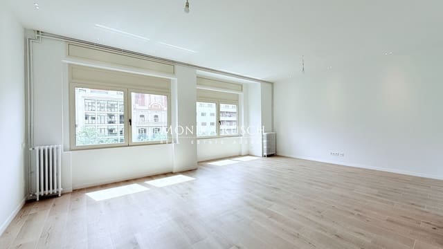 4 sovrum Lägenhet att hyra i Barcelona stad - 5 900 € (Ref: 9758517)