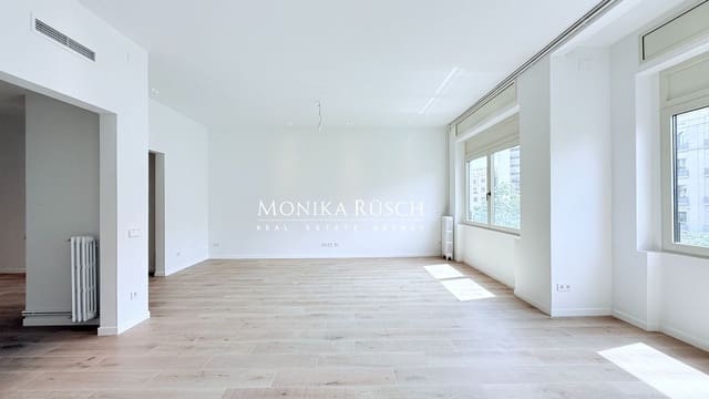 4 sovrum Lägenhet att hyra i Barcelona stad - 5 900 € (Ref: 9758517)