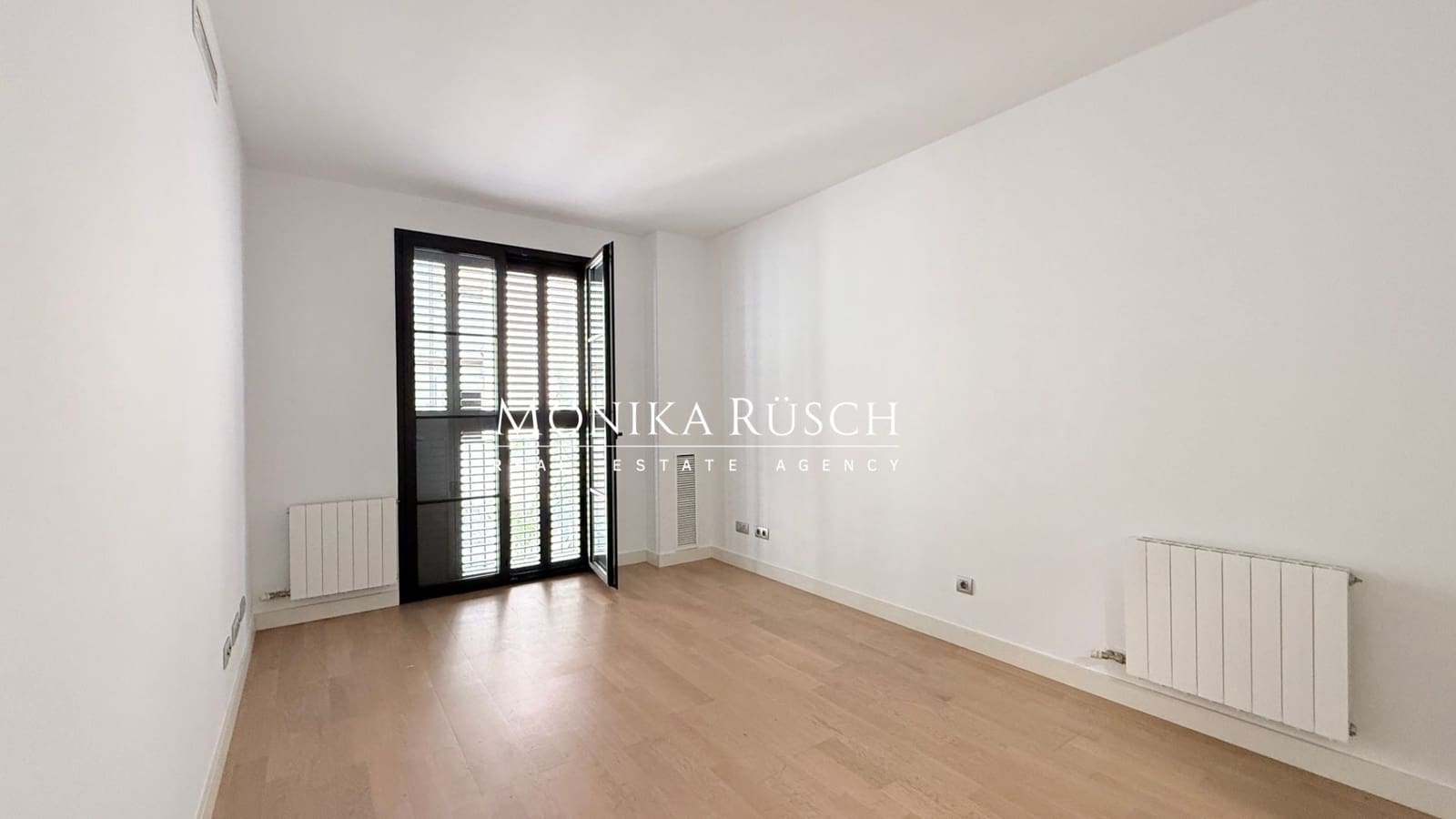 1 sypialnia Mieszkanie na sprzedaż w Miasto Barcelona z basenem - 425 000 € (Ref: 9761660)