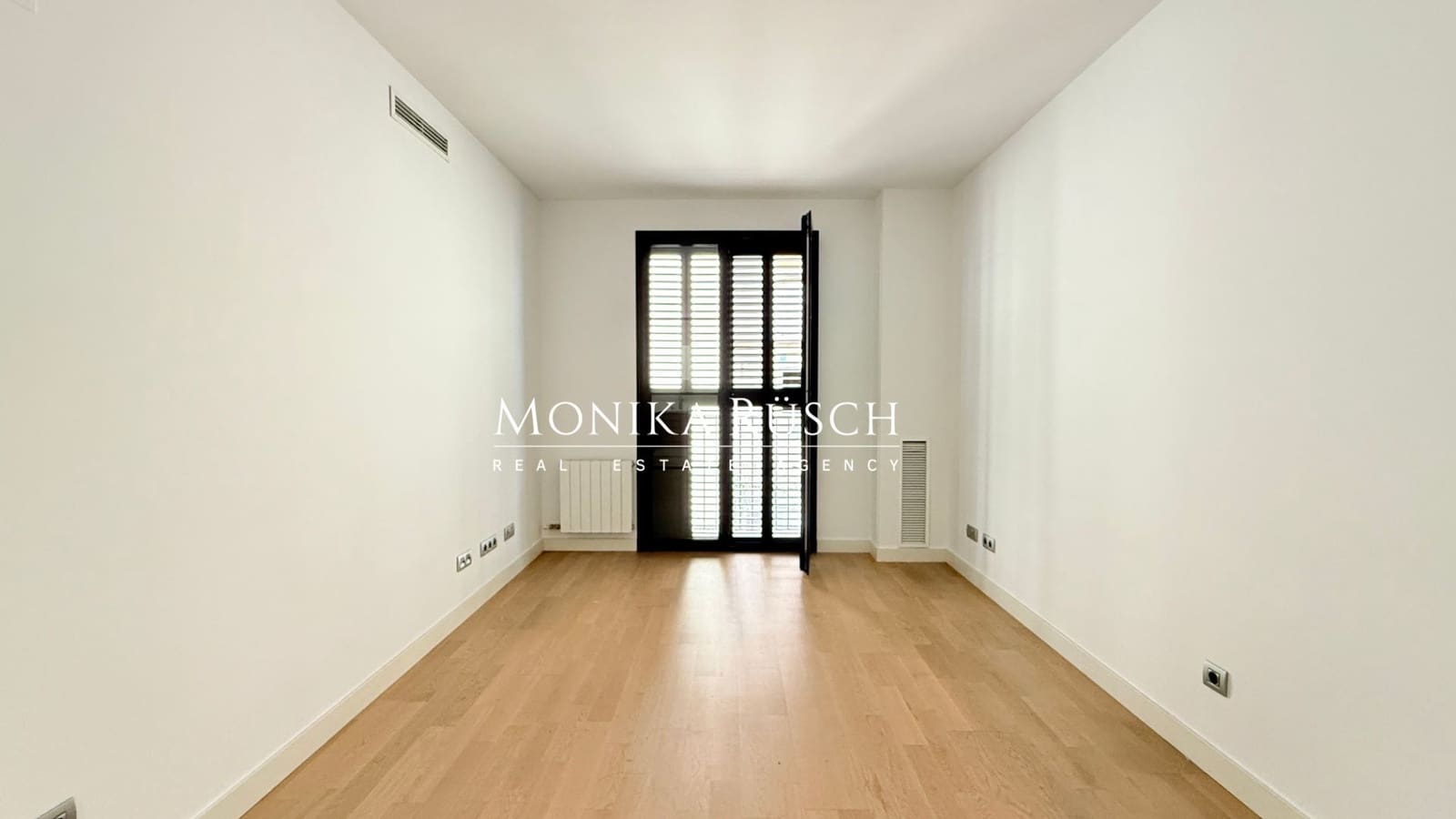 1 sypialnia Mieszkanie na sprzedaż w Miasto Barcelona z basenem - 425 000 € (Ref: 9761660)