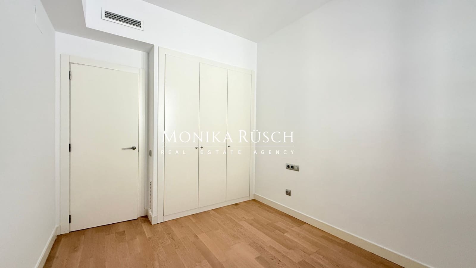 1 sypialnia Mieszkanie na sprzedaż w Miasto Barcelona z basenem - 425 000 € (Ref: 9761660)