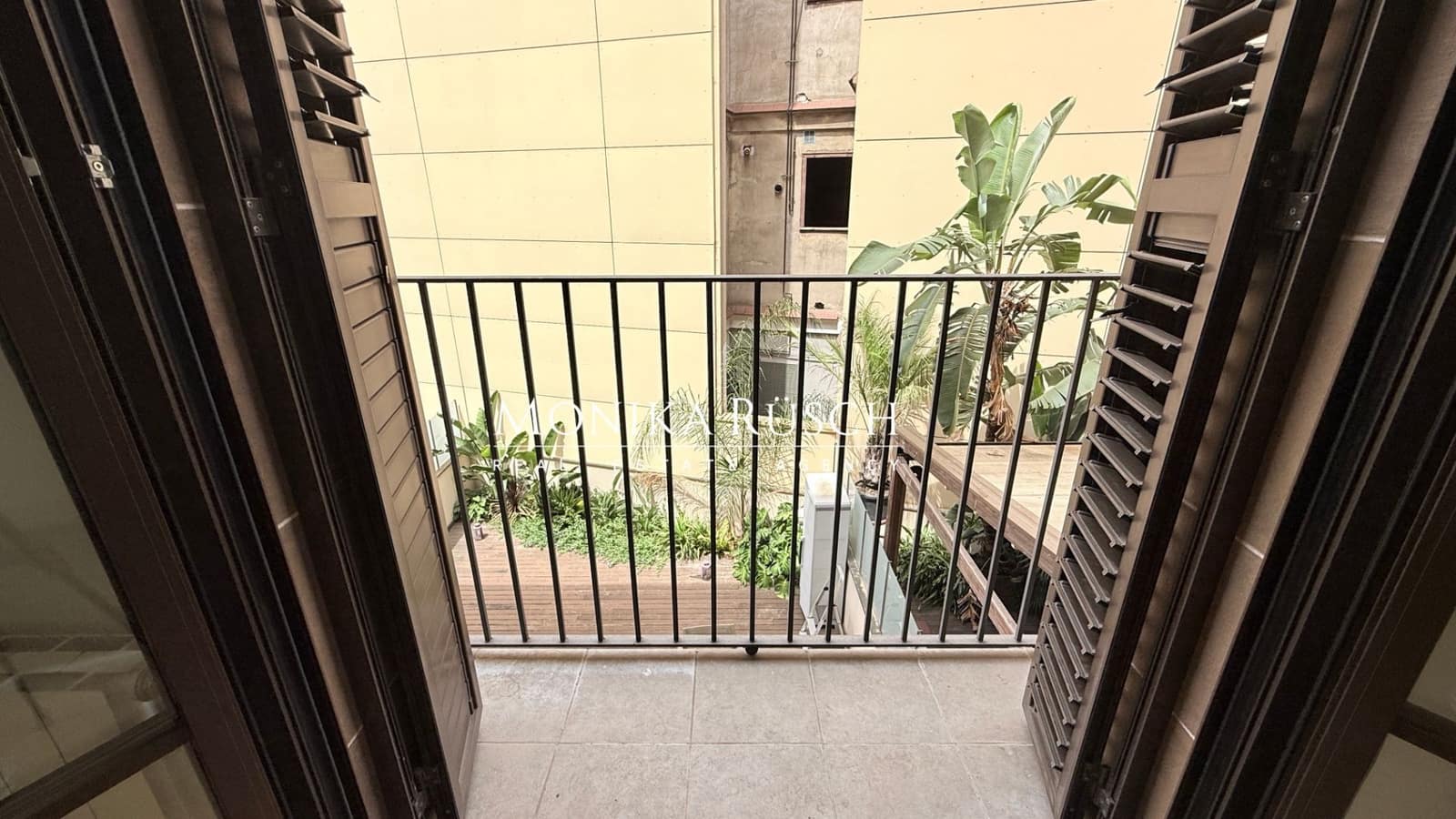 1 sypialnia Mieszkanie na sprzedaż w Miasto Barcelona z basenem - 425 000 € (Ref: 9761660)