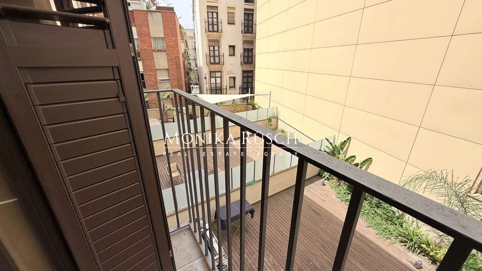 1 sypialnia Mieszkanie na sprzedaż w Miasto Barcelona z basenem - 425 000 € (Ref: 9761660)