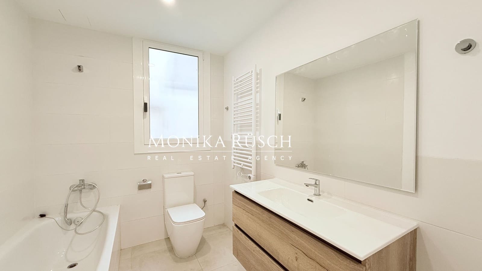 3 bedroom Flat for rent in Barcelona city - € 1,713 (Ref: 9782975)