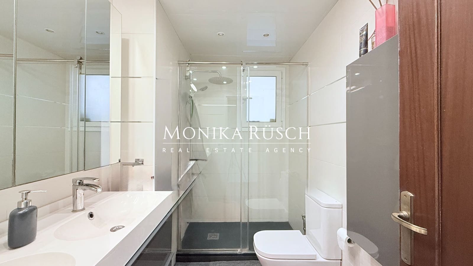 4 chambre Appartement à vendre à Barcelone ville - 550 000 € (Ref: 9788132)