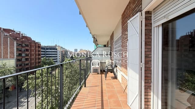 4 slaapkamer Flat te koop in Barcelona stad - € 550.000 (Ref: 9788132)